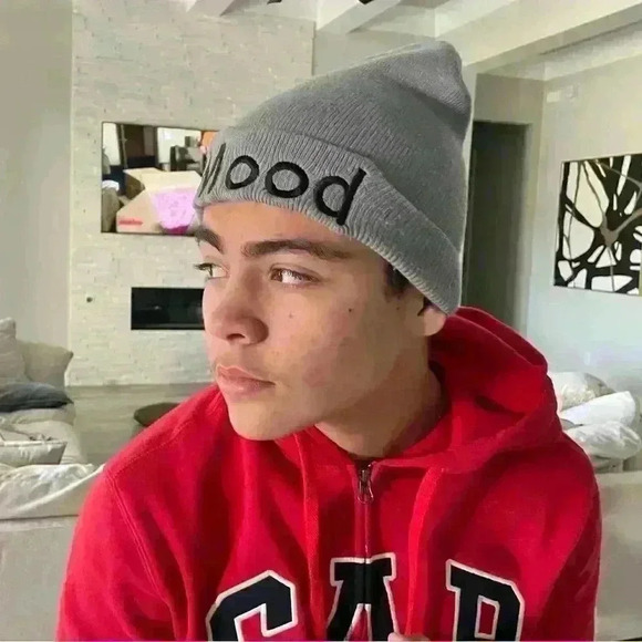 Super Cool Gray Beanie #Mood - Picture 4 of 4